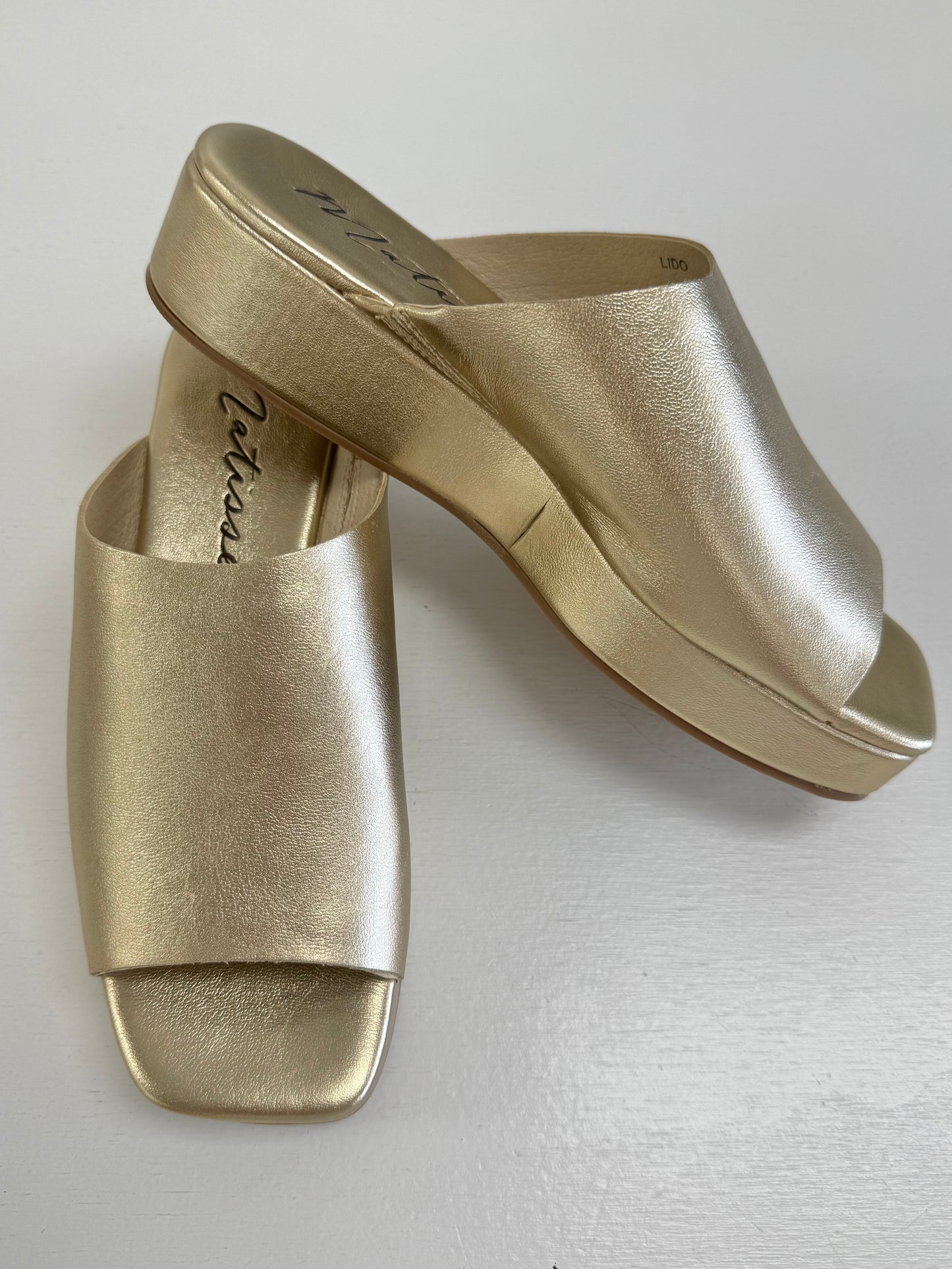 Lido Slide Sandal