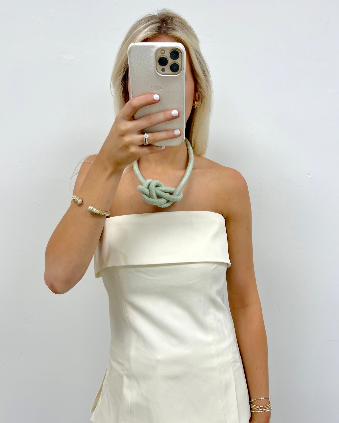 Willa Knotted Necklace