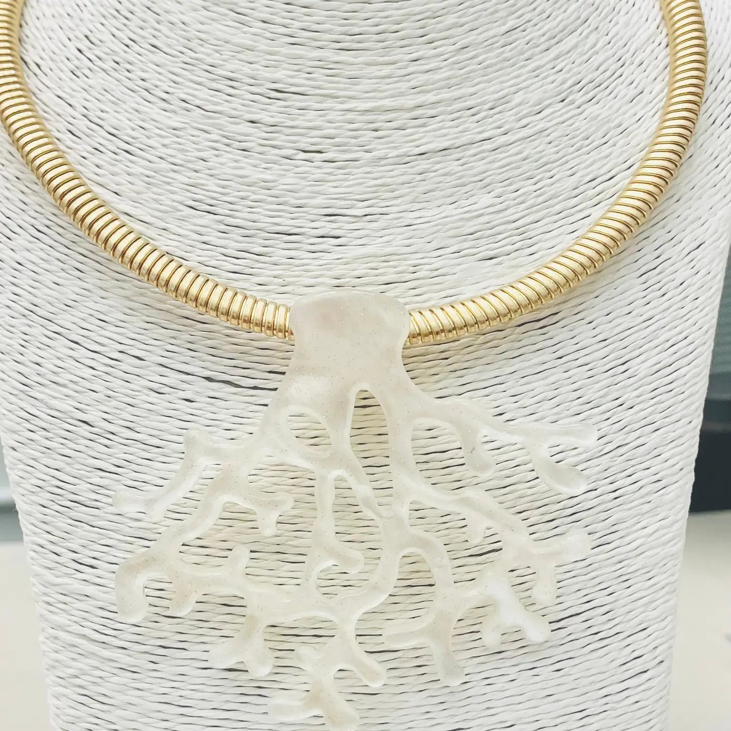 White Coral Collar Necklace