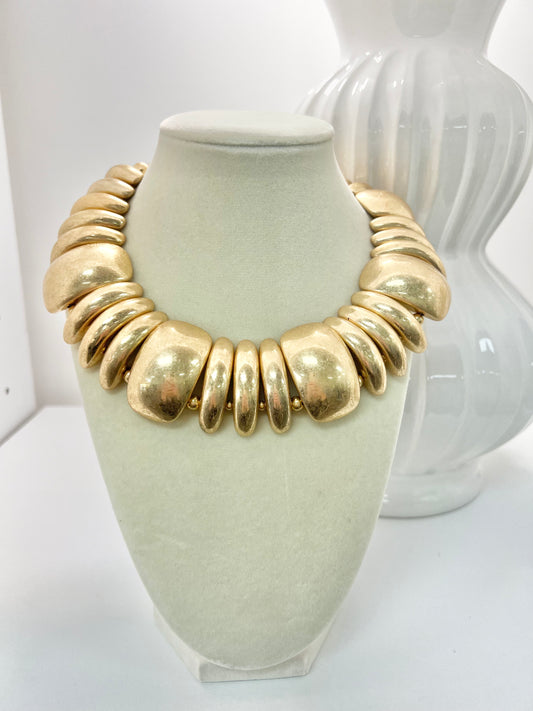 Nylah Dome Chunky Necklace