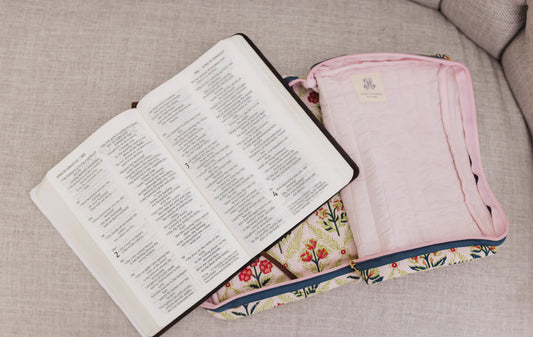 Meadowluxe Quilted Scalloped Bible Cover