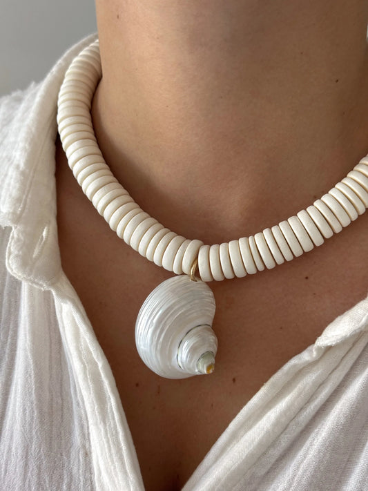 ALV Jewels Eylse Shell Necklace