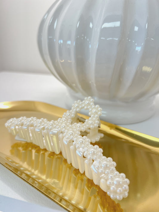 Giavanna Pearl Hair Clip