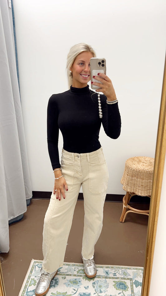 Super High Barrel Jeans