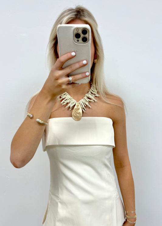 Malani Pendant Necklace